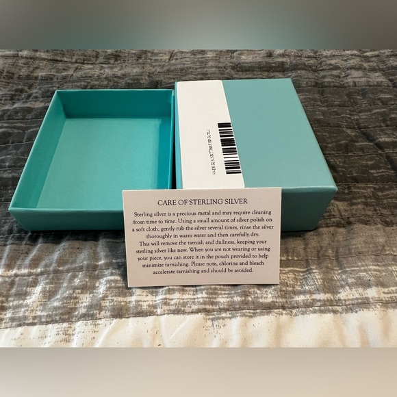 Tiffany’s Box - Picture 7 of 16